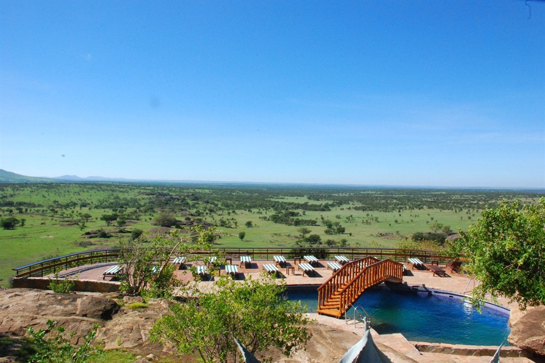 Lobo Wildlife Lodge | Serengeti National Park | Rainbow Tours